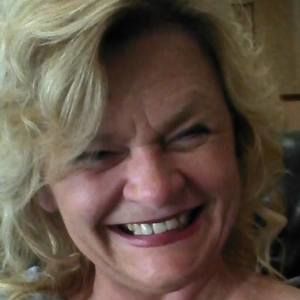 Meet your Posher, Sandy